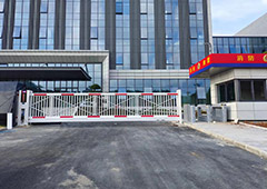 重庆壁山消防队安装一套悬浮门